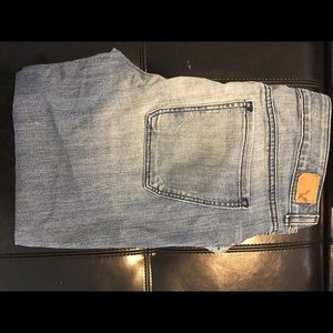 American Eagle High Rise Artist CROP